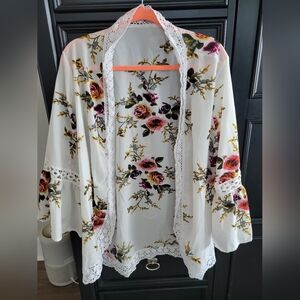 Floral Kimono with Lace Trim